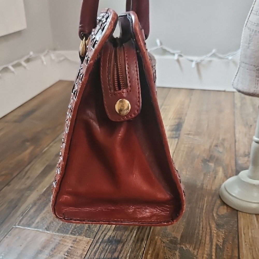 Genuine Leather Women's Rich Brown Woven Purse - Picture 2 of 12